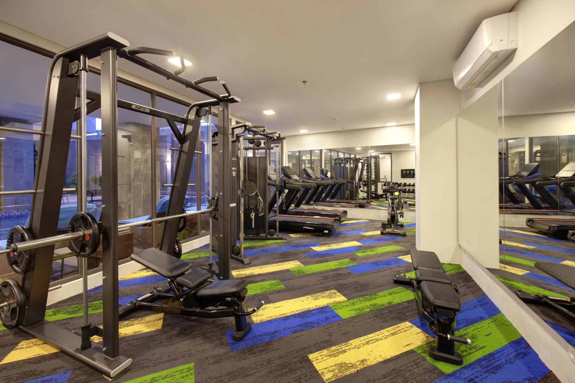 Aston Palu Hotel & Conference Center Экстерьер фото